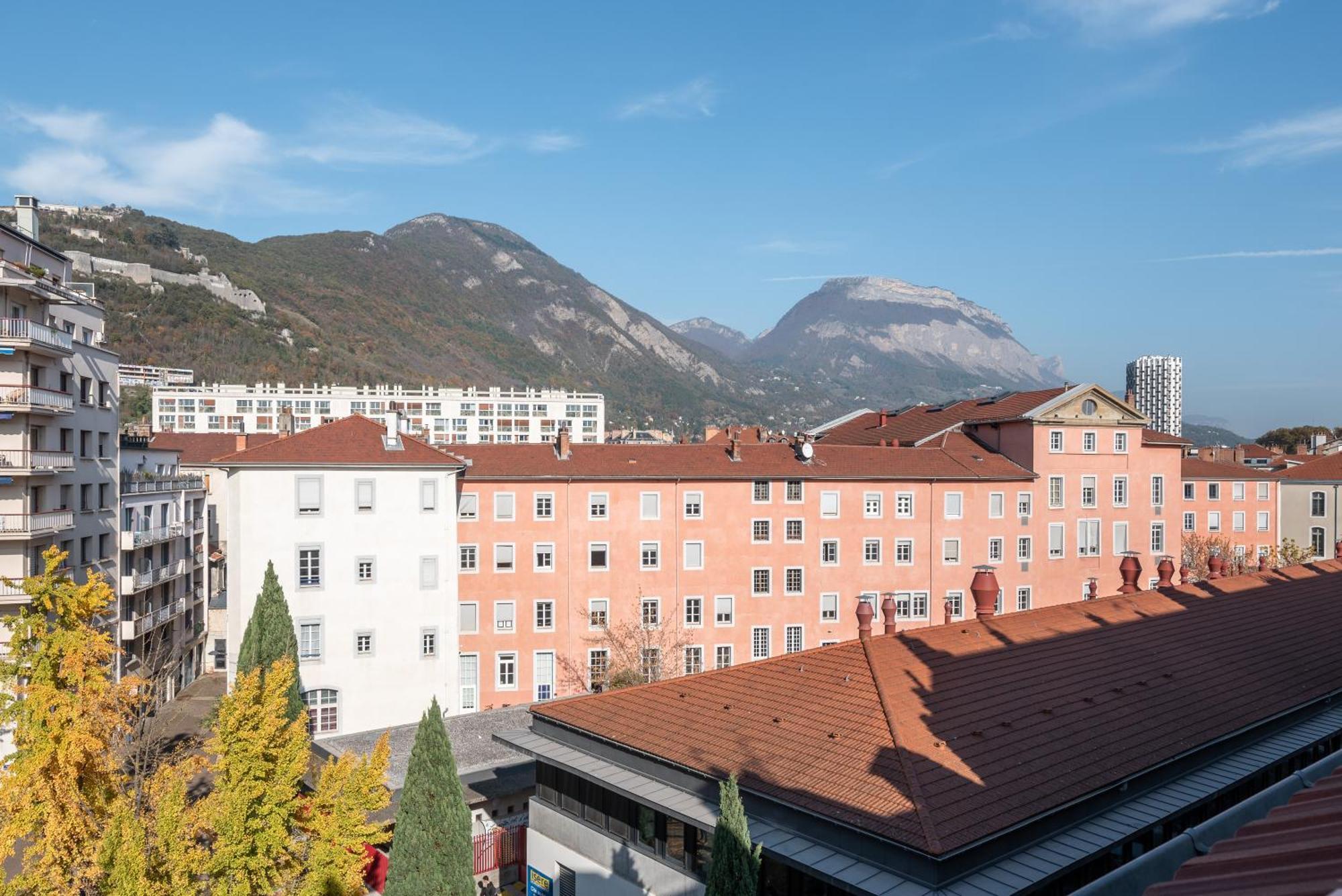Апартаменты Le Prestige Grenoble Hypercentre Экстерьер фото