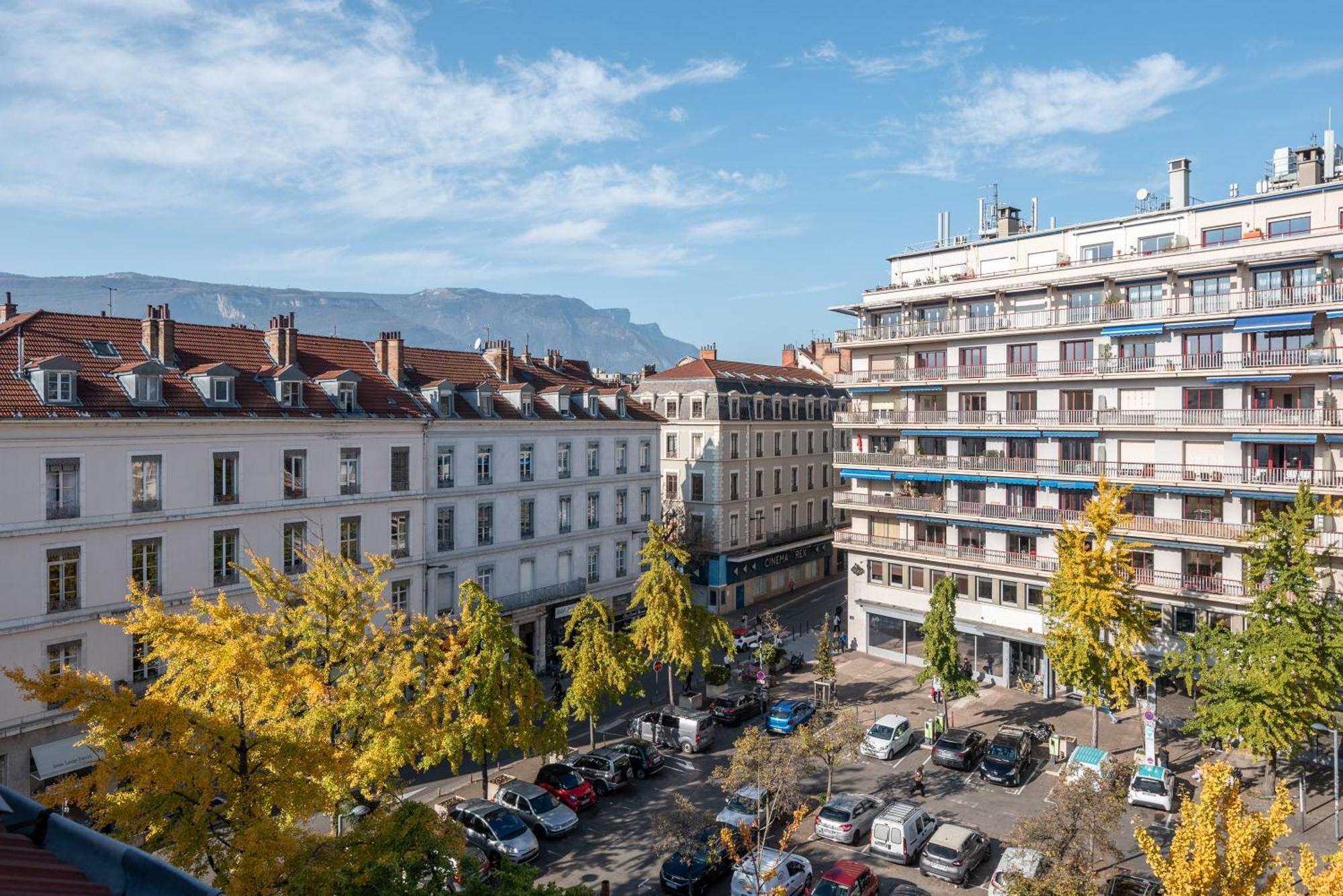 Апартаменты Le Prestige Grenoble Hypercentre Экстерьер фото